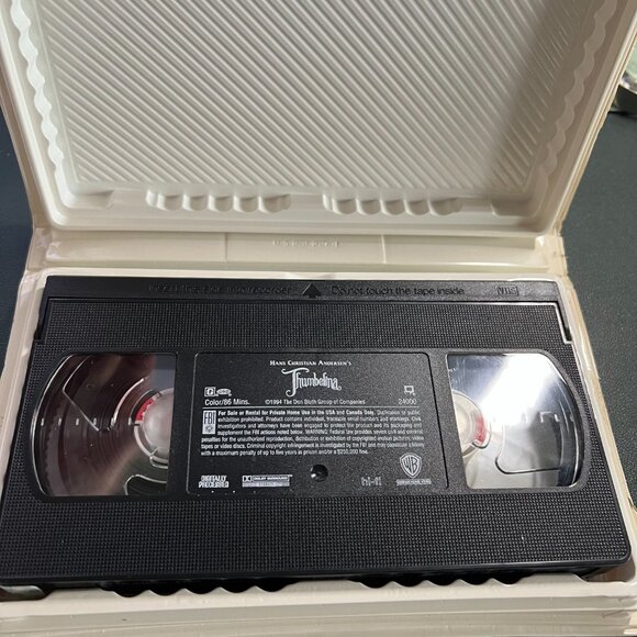 Thumbelina VHS – 1994 Don Bluth Film – Warner Bros – ISBN 0-7907-2220-8 - Picture 4 of 5